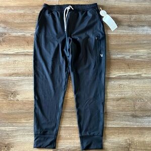 Vuori Sunday performance jogger size: L